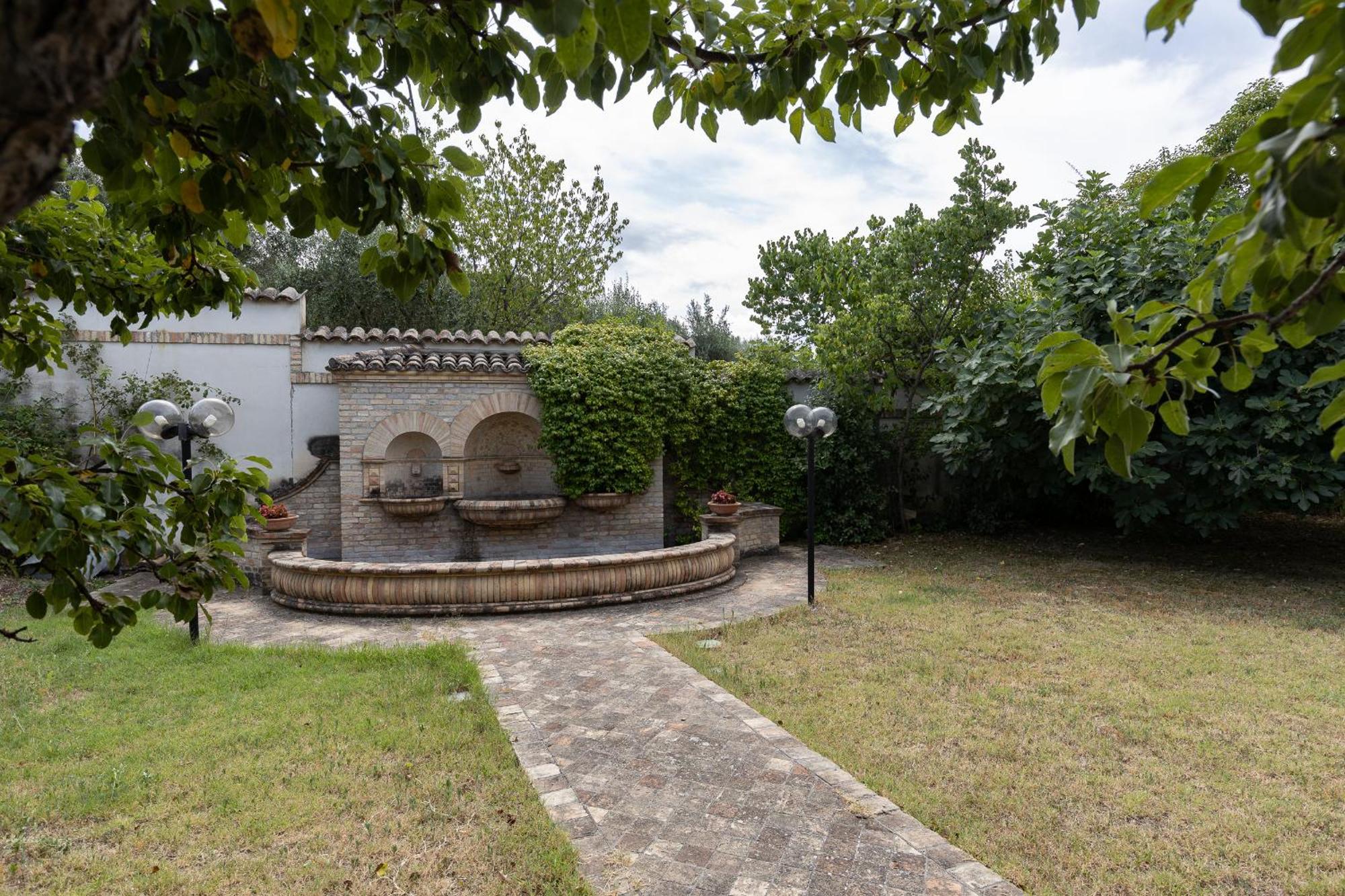 B&B Villa Dei Desideri Chieti Exterior foto